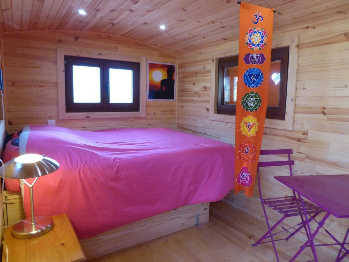 Hôtel Ferme Saint Pierre à Bargème Extérieur photo