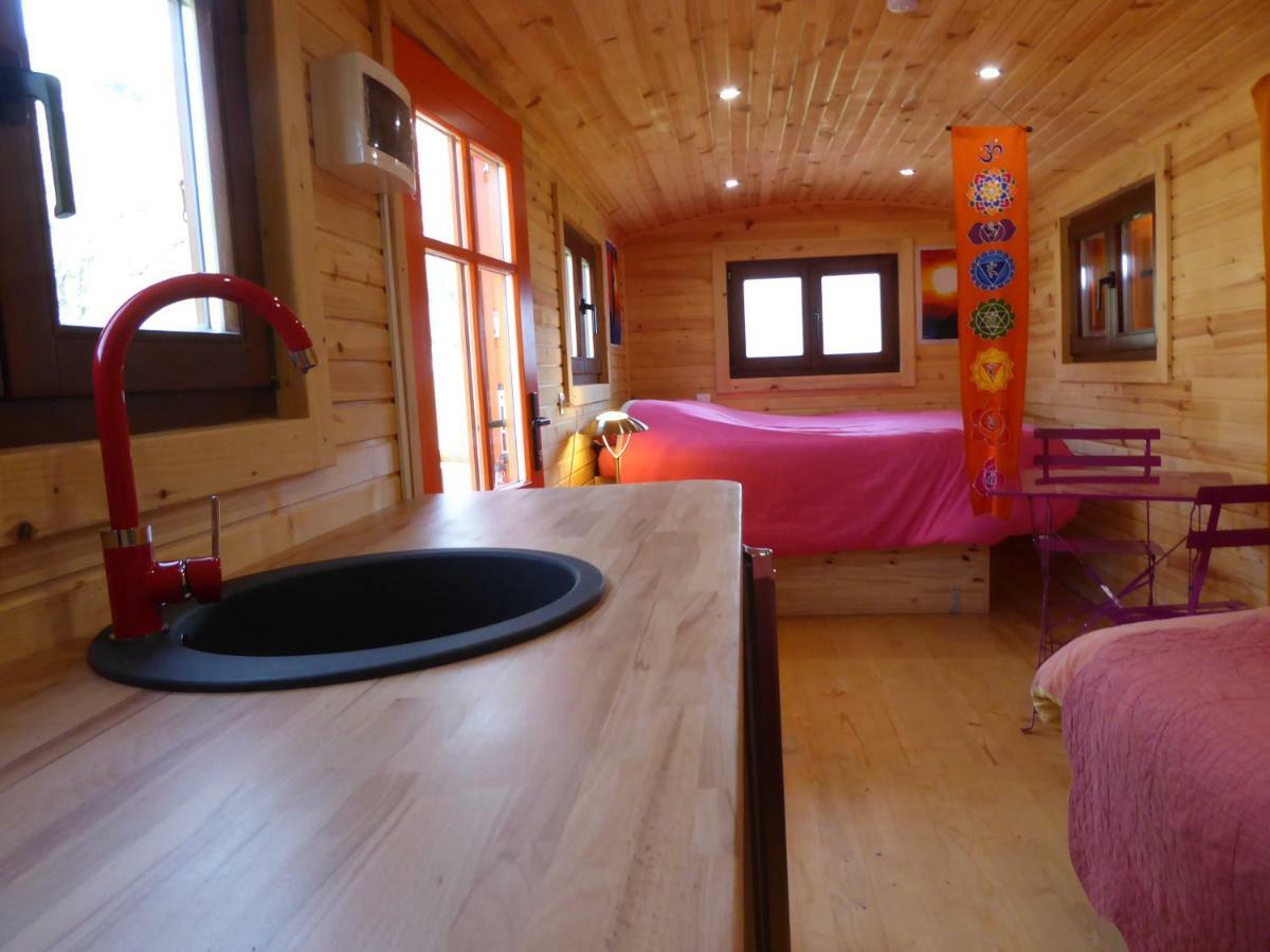 Hôtel Ferme Saint Pierre à Bargème Extérieur photo