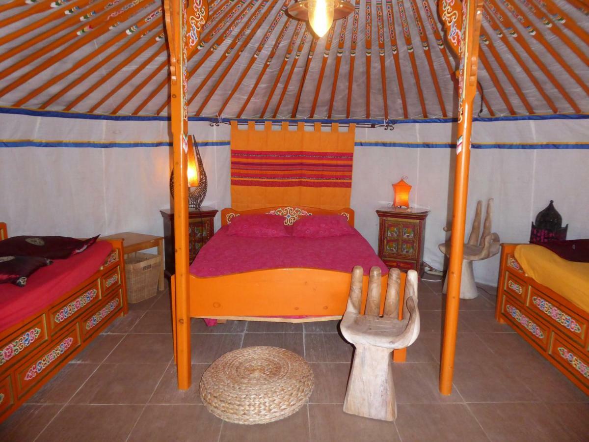 Hôtel Ferme Saint Pierre à Bargème Extérieur photo